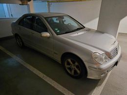 Mercedes C200