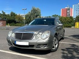 Mercedes E320