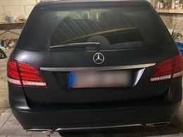 Mercedes E200