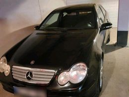 Mercedes C230