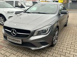 Mercedes CLA200