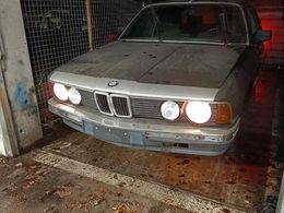 BMW 732