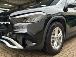 Mercedes GLA200