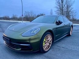 Porsche Panamera 4