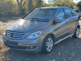 Mercedes B200