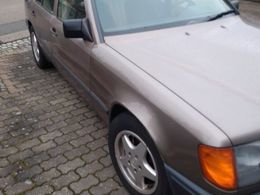 Mercedes E260