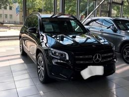 Mercedes GLB200