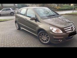 Mercedes B200