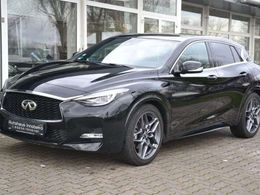 Infiniti Q30