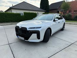 BMW 740