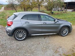 Mercedes GLA200