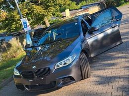 BMW M550