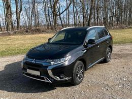 Mitsubishi Outlander P-HEV