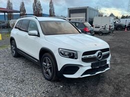 Mercedes GLB220