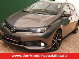 Toyota Auris Touring Sports