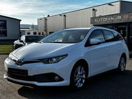 Toyota Auris Touring Sports