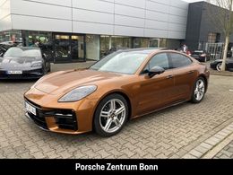 Porsche Panamera 4