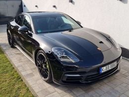 Porsche Panamera 4