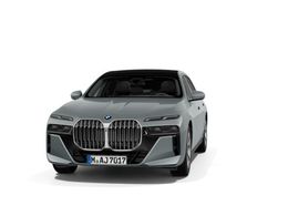 BMW 740