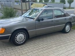 Mercedes 200