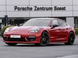 Porsche Panamera 4