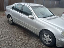 Mercedes C200