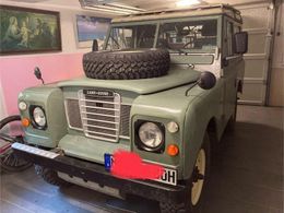 Land Rover 3