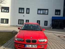 BMW 323