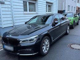 BMW 730