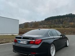 BMW 750