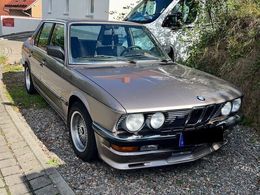 BMW 524