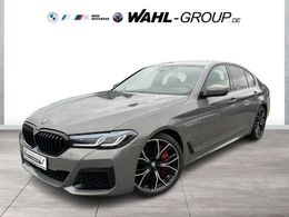 BMW M550