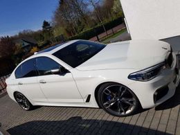 BMW M550