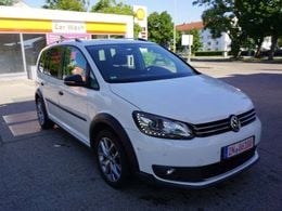 VW Touran Cross