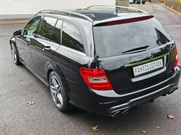 Mercedes C63 AMG