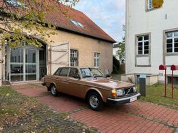 Volvo 244