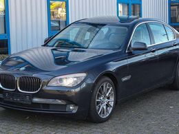 BMW 730