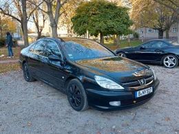 Peugeot 607