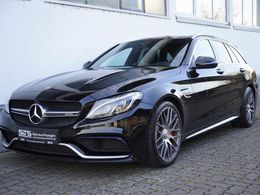 Mercedes C63 AMG