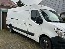 Nissan NV400