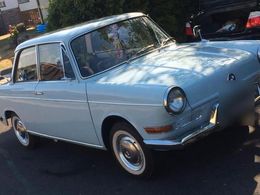 BMW 700