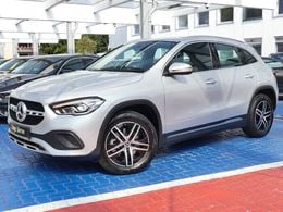 Mercedes GLA220