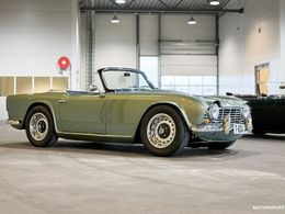 Triumph TR4