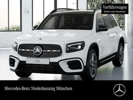 Mercedes GLB220