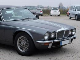 Jaguar XJ12