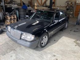 Mercedes E320