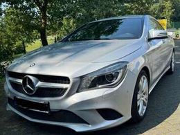 Mercedes CLA200