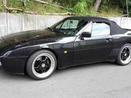 Porsche 944 S2