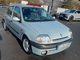 Renault Clio II