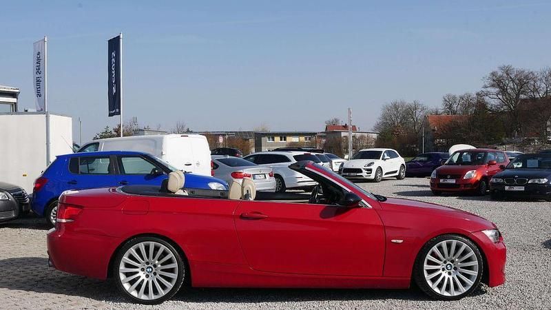Gebraucht BMW 335 Cabriolet M Sport 306 PS (225 kW) 2008 Karmesinrot Cabrio